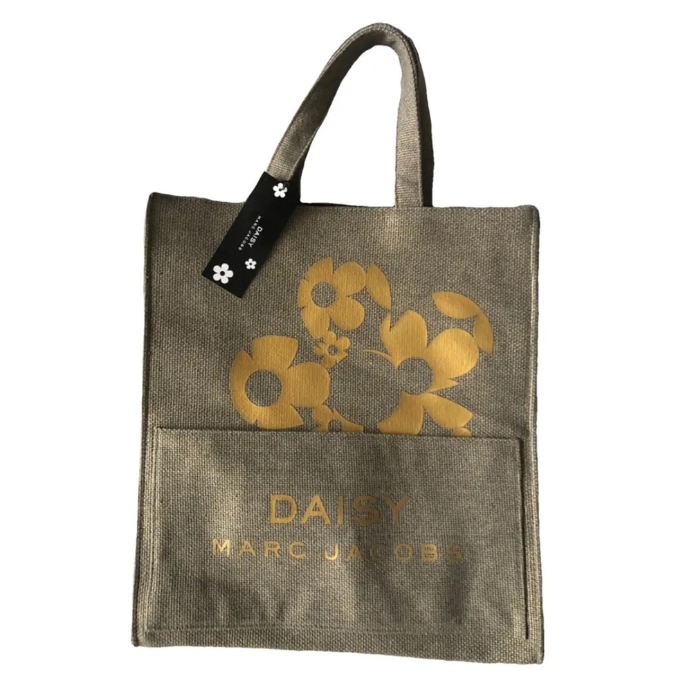 Marc Jacob’s daisy tote bag